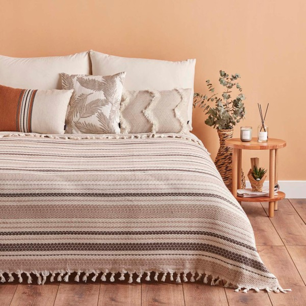 Bella Maison Linea Çift Kişilik Yatak Örtüsü Bej (220x240 cm) - 220 x 240 cm Yatak Örtüsü Fiyatı