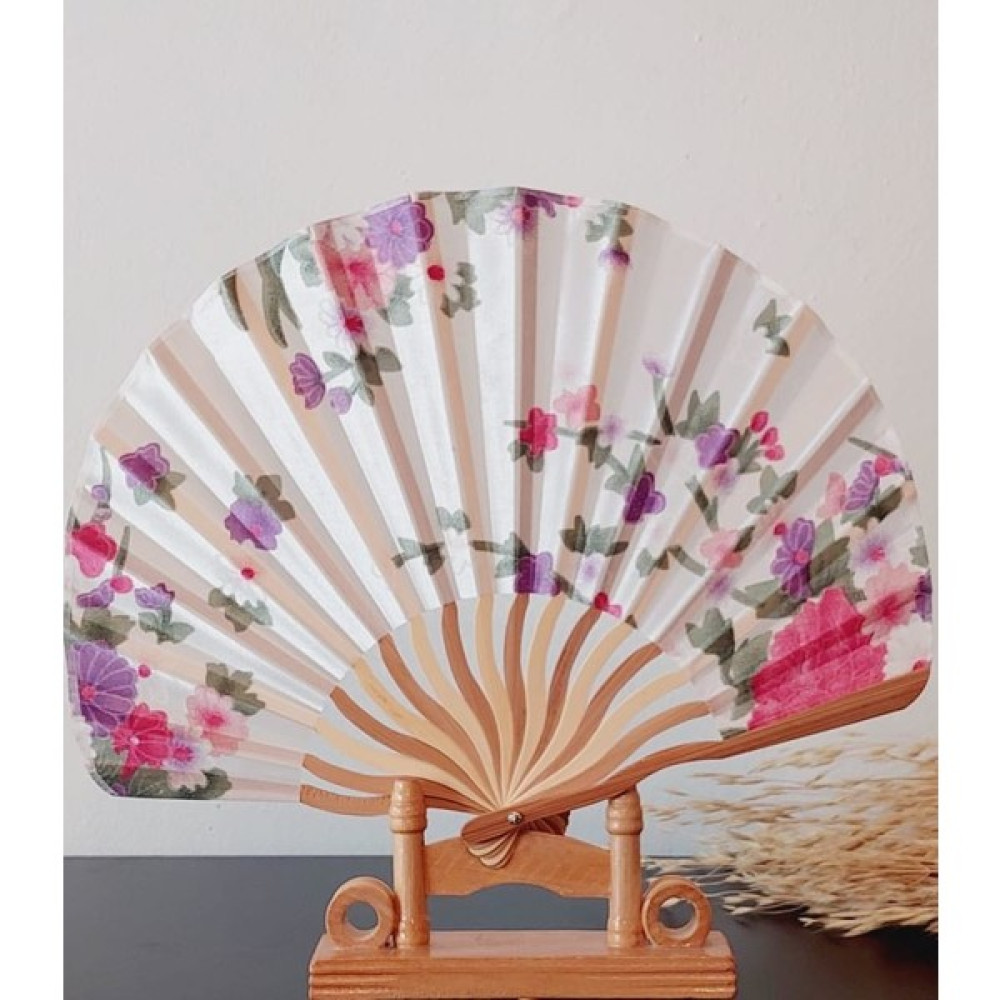 Berg Candle Beyaz Mor Pembe Çiçekli Özel Tasarım Japon Hediyelik Yelpaze - Beyaz - Pembe - 21x37 Hediyelik Eşya Fiyatı
