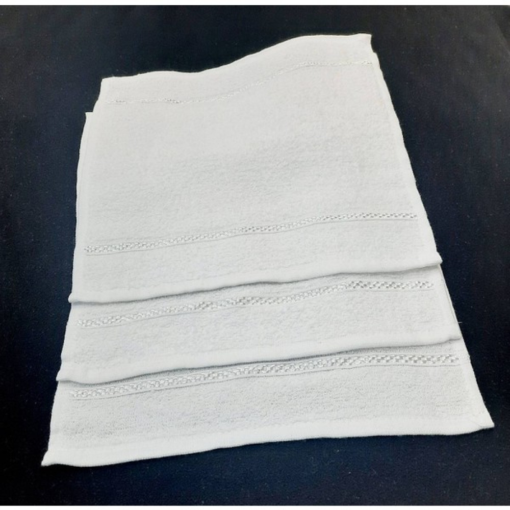 Berkay Berkaysun Tekstilden Pamuklu 3 Adet Kare Mutfak Havlusu 30X30 - Beyaz - 30 x 30 cm El / Yüz Havlusu Fiyatı
