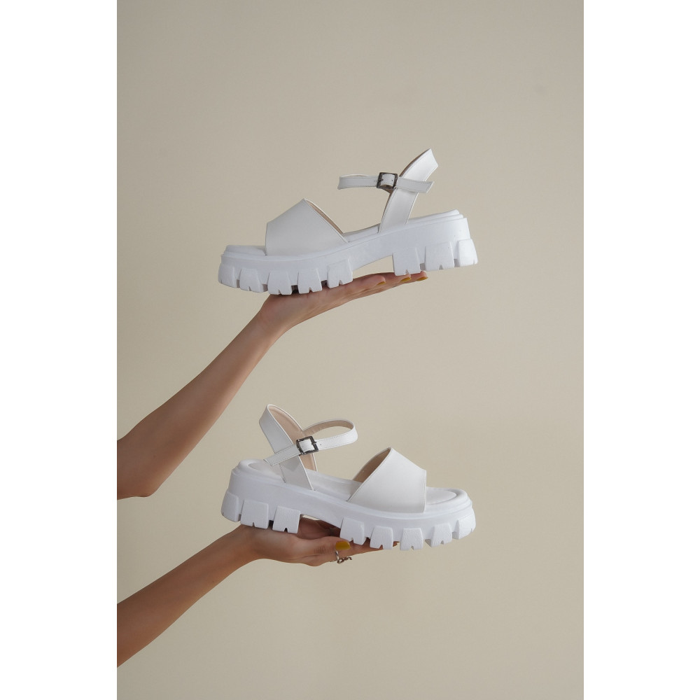 bescobel Kadın Beyaz Yüksek Taban Bilekten Bağlama Ortopedik Taban Sandalet 39 Beden Unisex Sandalet Fiyatı