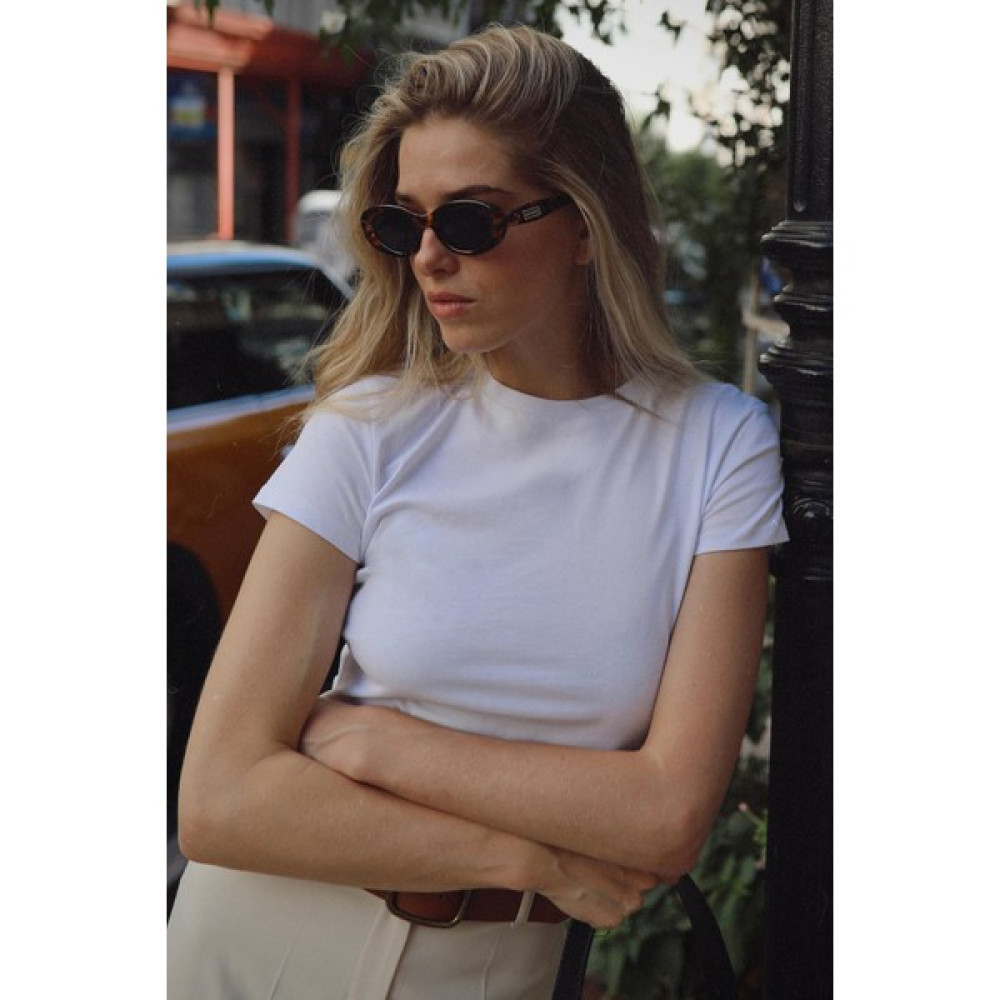 Beyaz Basic Pamuklu Slim Fit Tişört Bayan T-shirt Fiyatı