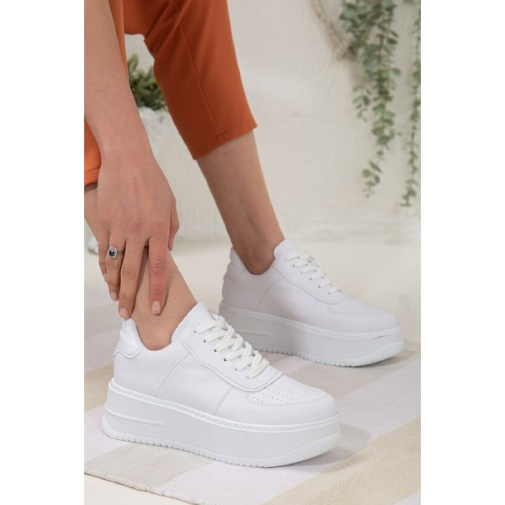 Beyaz Sneakers Yüksek Tabanlı 5 cm Spor Ayakkabı Spor Ayakkabı Fiyatı