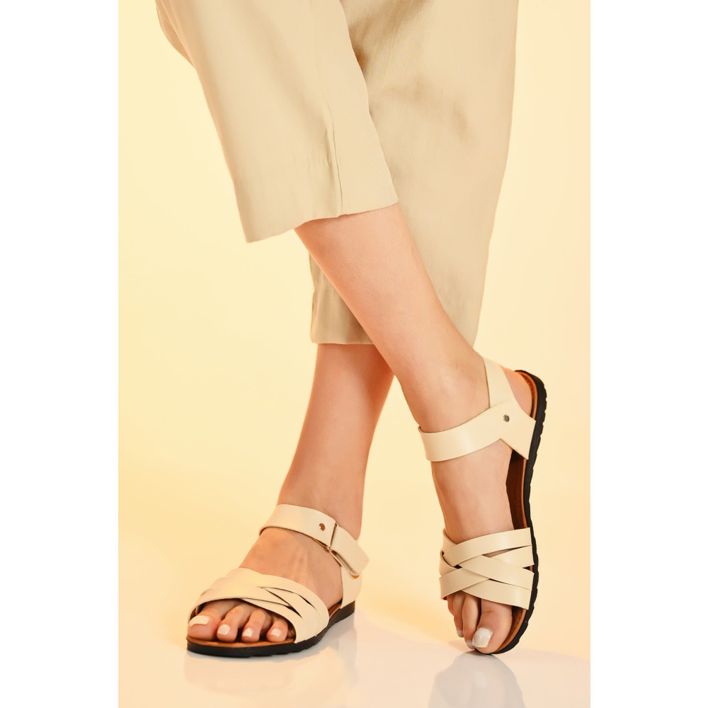 Beyond Bej Deri Sandalet 39 Beden Unisex Sandalet Fiyatı