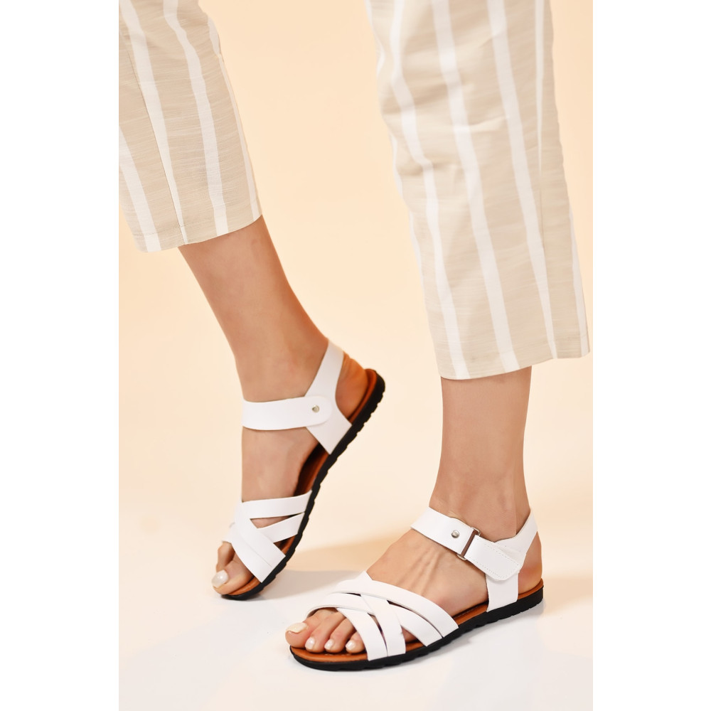 Beyond Beyaz Deri Sandalet 38 Beden Unisex Sandalet Fiyatı