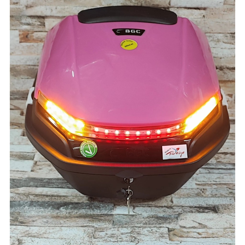 Bgc Motosiklet Arka Çanta 33 Lt Pembe Sinyal ve Stop Işıklı - Pembe - Siyah - 32 L Diğer Fiyatı