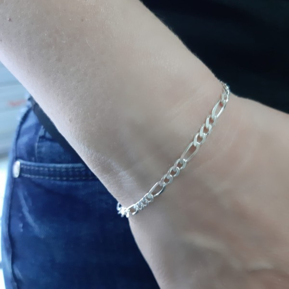 Bir Gümüş Aşkı 925 Ayar Gümüş Figaro Model Erkek Bileklik 4.5 mm Saat ve Bileklik Aksesuarı Fiyatı