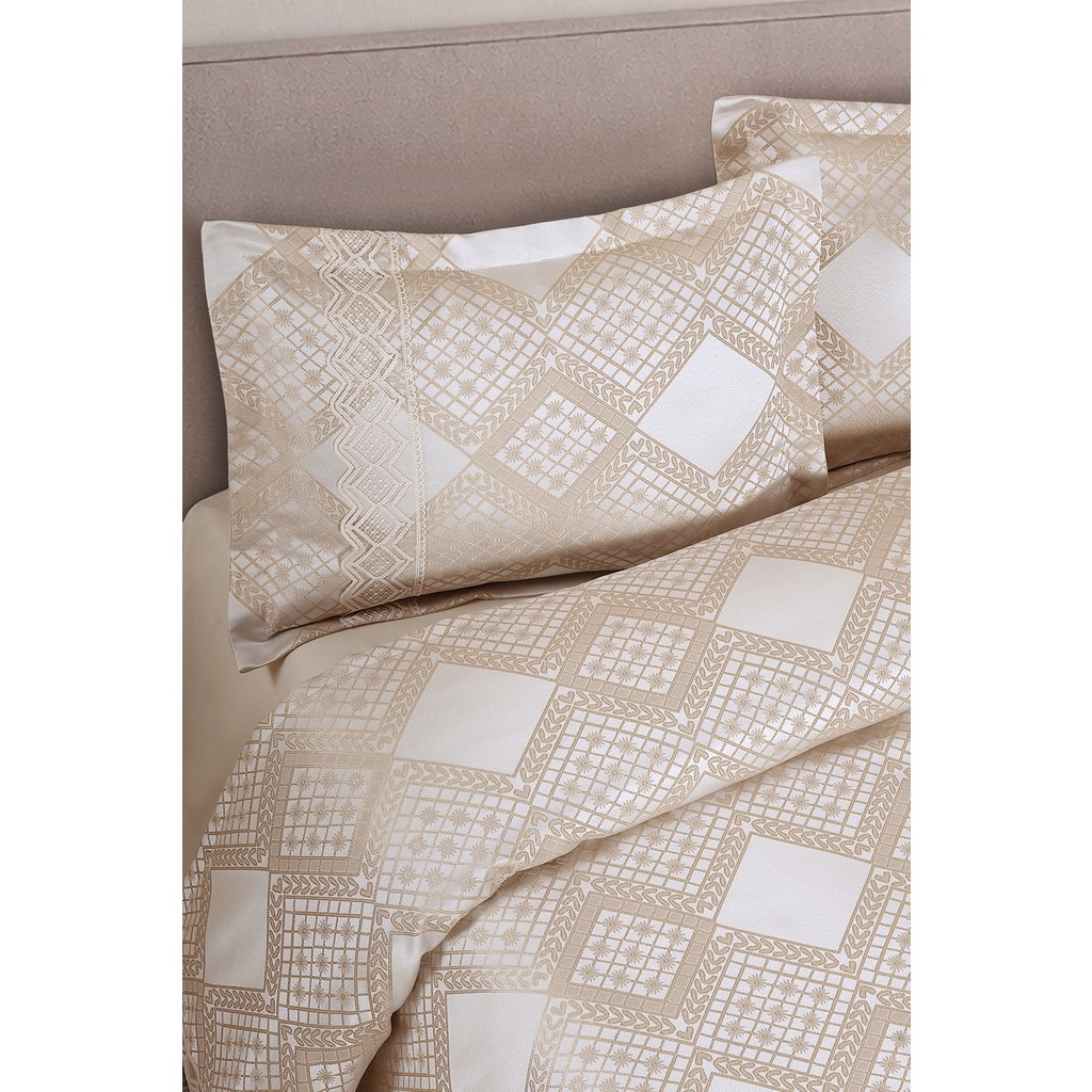 Bir Home Likya Jakarlı Fransız Dantelli Modern Çift Kişilik Yatak Örtüsü Takımı 240X250CM - Bej - 240 x 250 cm SSD / Solid State Drive Fiyatı