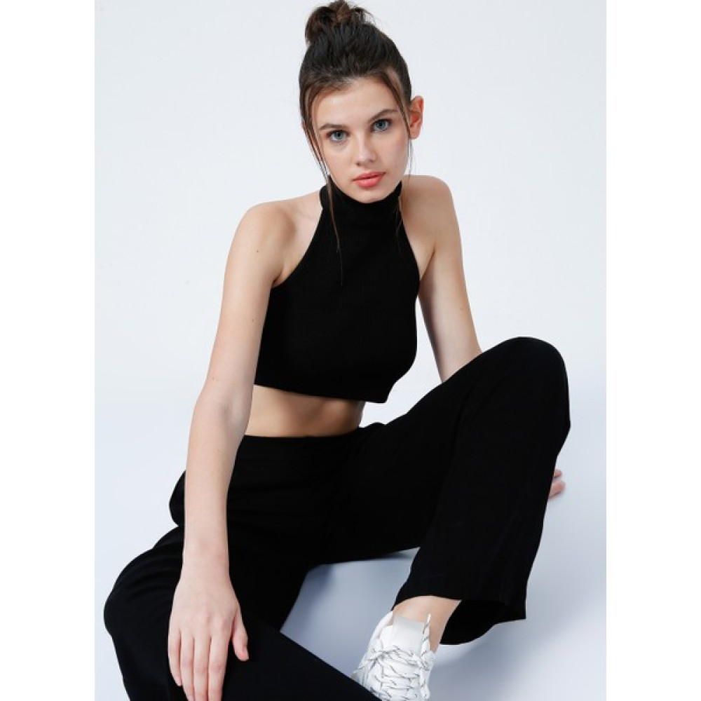 Black On Black Balıkçı Yaka Crop Düz Siyah Kadın Bluz - K-Domi Kadın Gömlek Fiyatı
