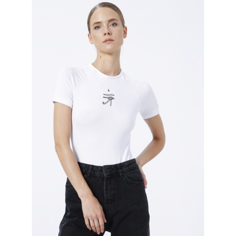 Black On Black x Aae Bodysuıt, Xl, Beyaz Bayan T-shirt Fiyatı