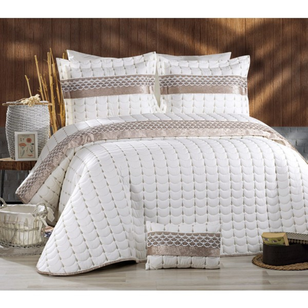 Brillant Home Çeyizlik Çift Kişilik Kadife Şeritli Dantelli Mikro Yatak Örtüsü - 250 x 260 cm - Krem - Cappuccino Yatak Örtüsü Fiyatı