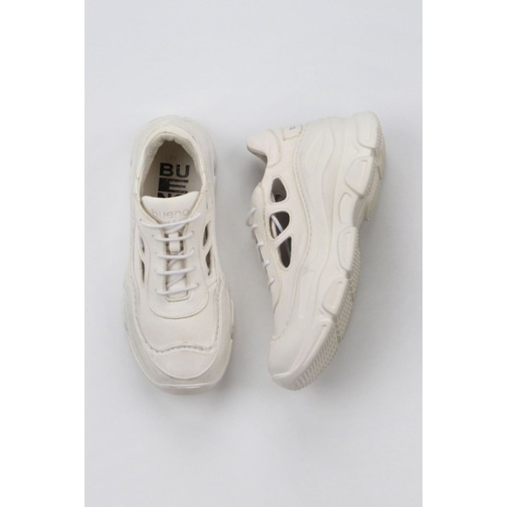 Bueno Shoes Bej Deri Kadın Dolgu Topuklu Spor Ayakkabı 01WQ9400 Spor Ayakkabı Fiyatı