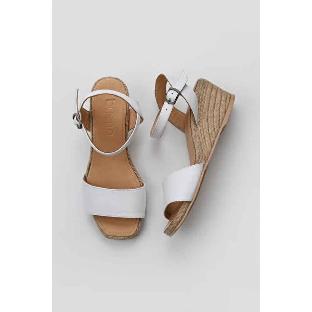 Bueno Shoes Beyaz Deri Kadın Dolgu Topuklu Espadril Sandalet 01WS10304 Kadın Günlük Ayakkabıları Fiyatı