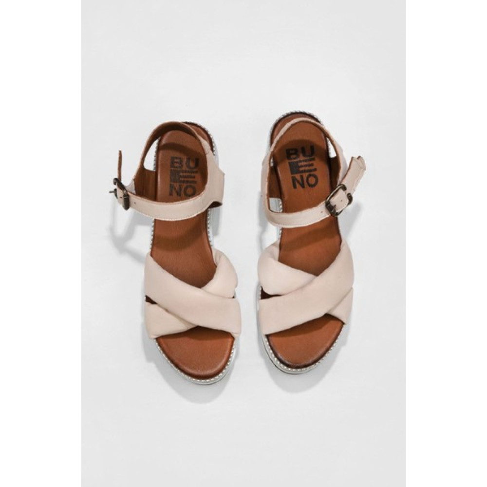 Bueno Shoes Pembe Deri Kadın Dolgu Topuklu Sandalet Kadın Terlikleri ve Sandaletleri Fiyatı