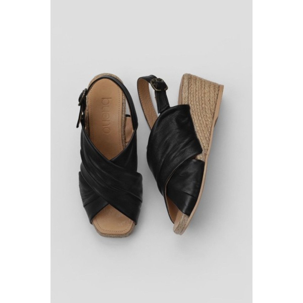 Bueno Shoes Siyah Deri Kadın Dolgu Topuklu Espadril Sandalet 01WS10300 Kadın Günlük Ayakkabıları Fiyatı