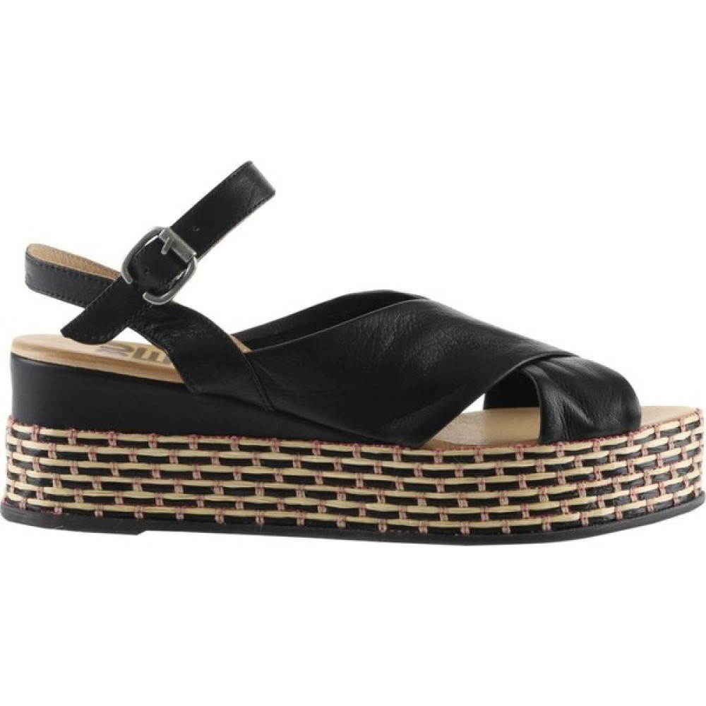 Bueno Shoes Siyah Sole Deri Kadın Dolgu Topuklu Sandalet Kadın Terlikleri ve Sandaletleri Fiyatı
