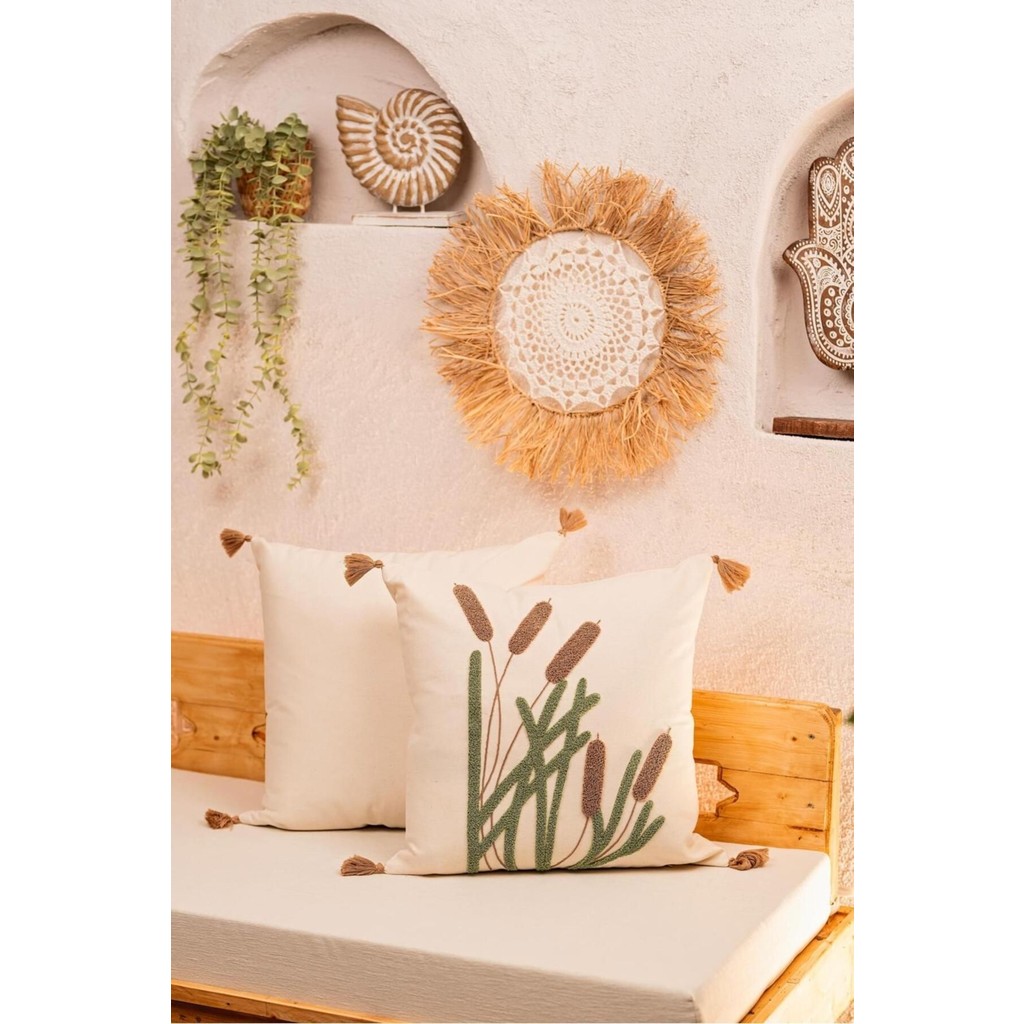 Buldan Store Doğa Motifli Püsküllü Kırlent Kılıfı - 43 x 43 cm - Çok Renkli Kırlent / Mobilya Yastığı Fiyatı