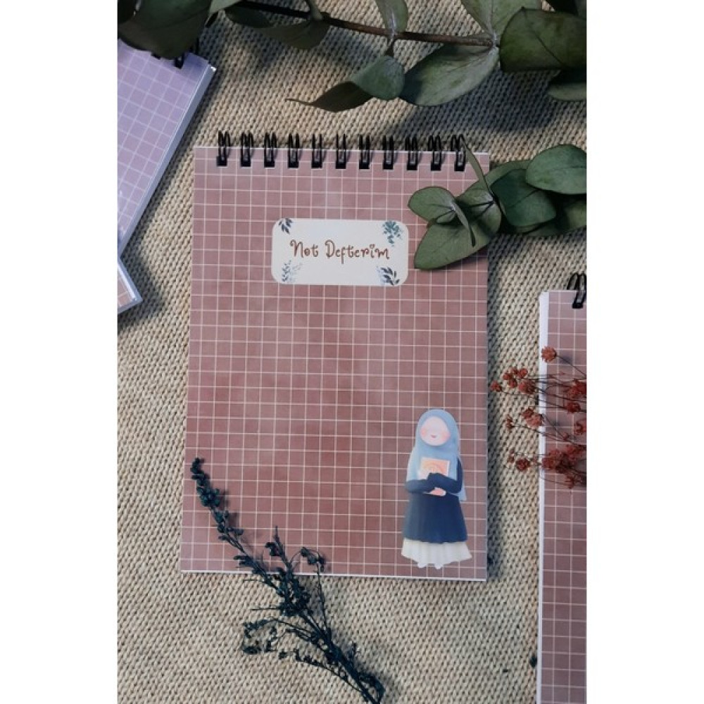 Burak Baskı Tasarım Green Hijab Girl A 6 Tel Spiralli Kareli Not Defteri Notepad Memo Pad Bloknot Spiralli Defter Fiyatı