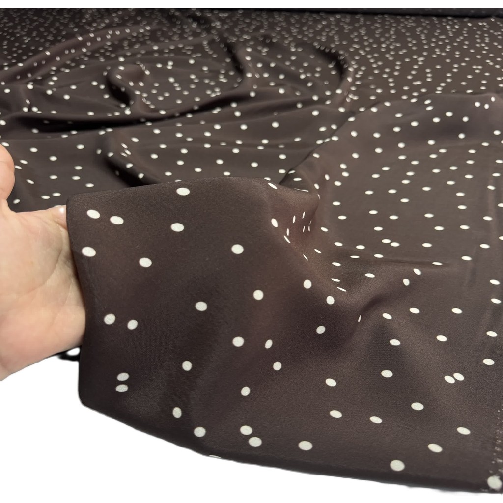 Bursa Kumaştan Ecovero Viskon Kumaş Desenli 150 cm En Nefes Alan Yumuşak Dökümlü Elbiselik Kumaş 1000 -92 - Kahverengi Puantiyeli - 100 cm Giyim & İç Giyim Fiyatı