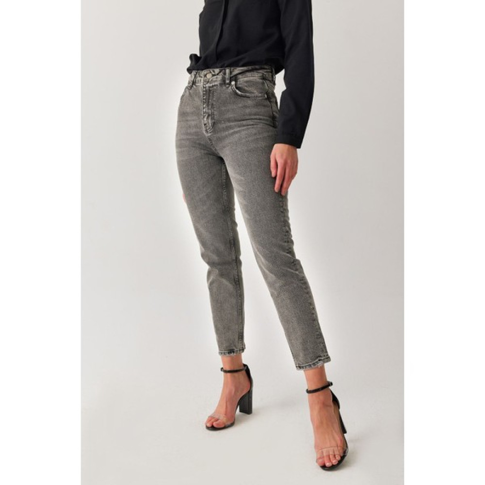ByCukurovaFrango Kadın Füme Renk Yüksek Bel Likralı Denim Kumaş Mom Fit Yüksek Bel Jean Bayan Jeans / Kot Pantolon Fiyatı