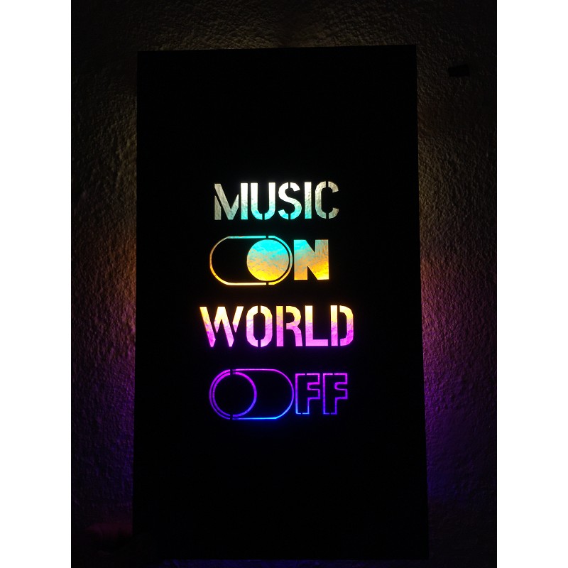 Çakra Music On World Off LED Işıklı Tablo Ahşap 45X24 cm - 52 x 24 cm - Siyah Kanvas Tablo Fiyatı