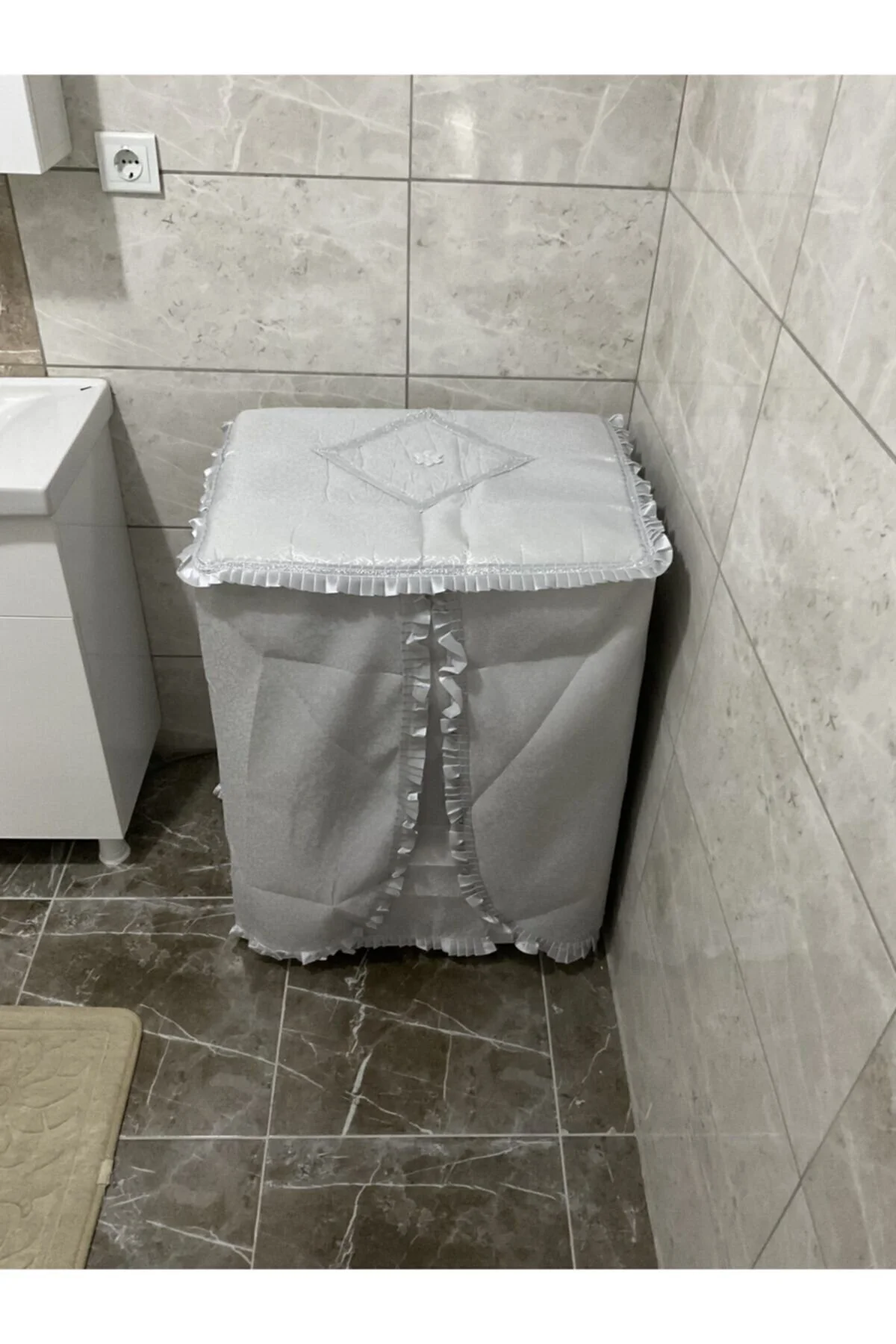 Çalışkan Çeyiz Evi Çamaşır Makinesi Örtüsü" Banyo Aksesuarları Fiyatı