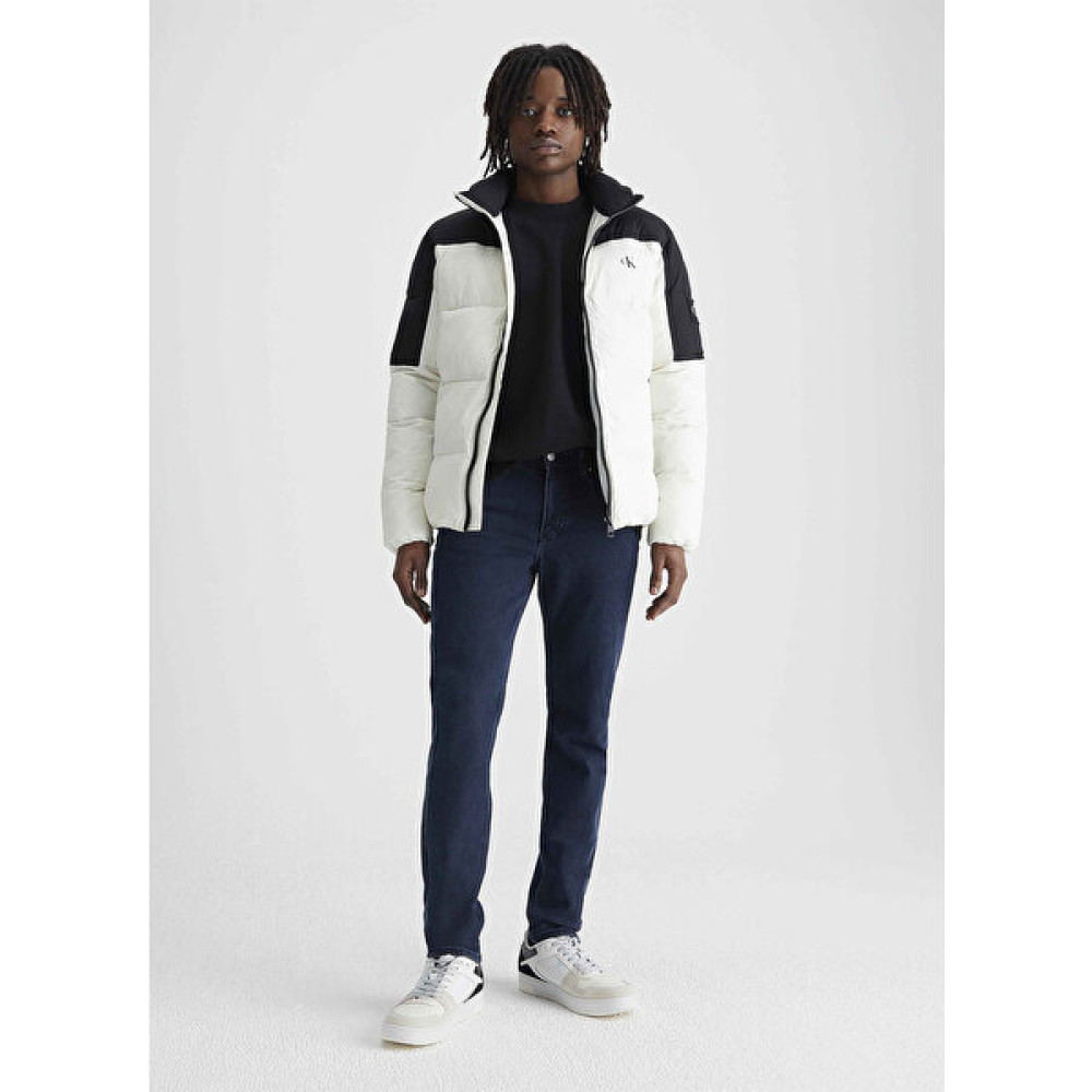 Calvin Klein Jeans Beyaz Erkek Mont J30J323461YBI Erkek Mont Fiyatı