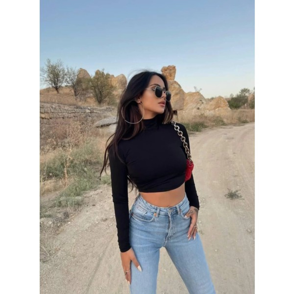 Camp Store Kadın Boğazlı Sandy Crop Bluz Bluz Fiyatı