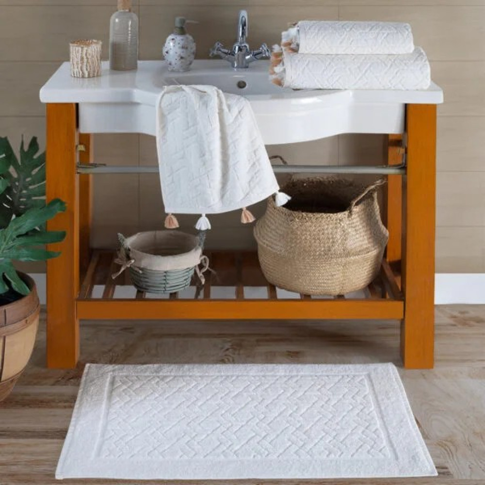 Çapa Home Püsküllü 4 Parça Havlu Banyo Seti Krem - 1 Adet Banyo Havlusu, 1 Adet El Havlusu, 1 Adet Yüz Havlusu El / Yüz Havlusu Fiyatı
