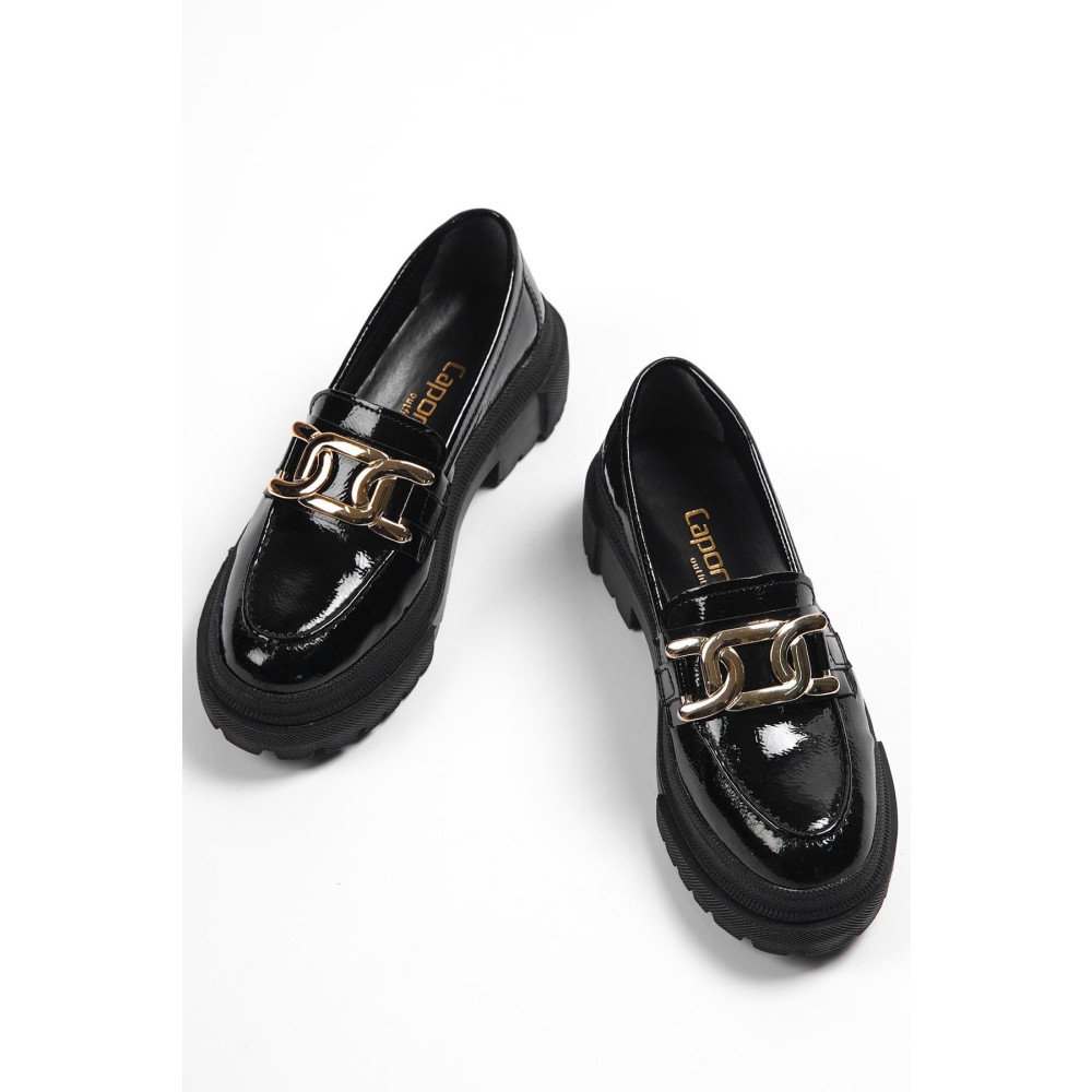 Capone Outfitters Capone Oval Burunlu Metal Aksesuarlı Trak Tabanlı Kırışık Rugan Siyah Kadın Loafer 39 Beden Kadın Günlük Ayakkabıları Fiyatı