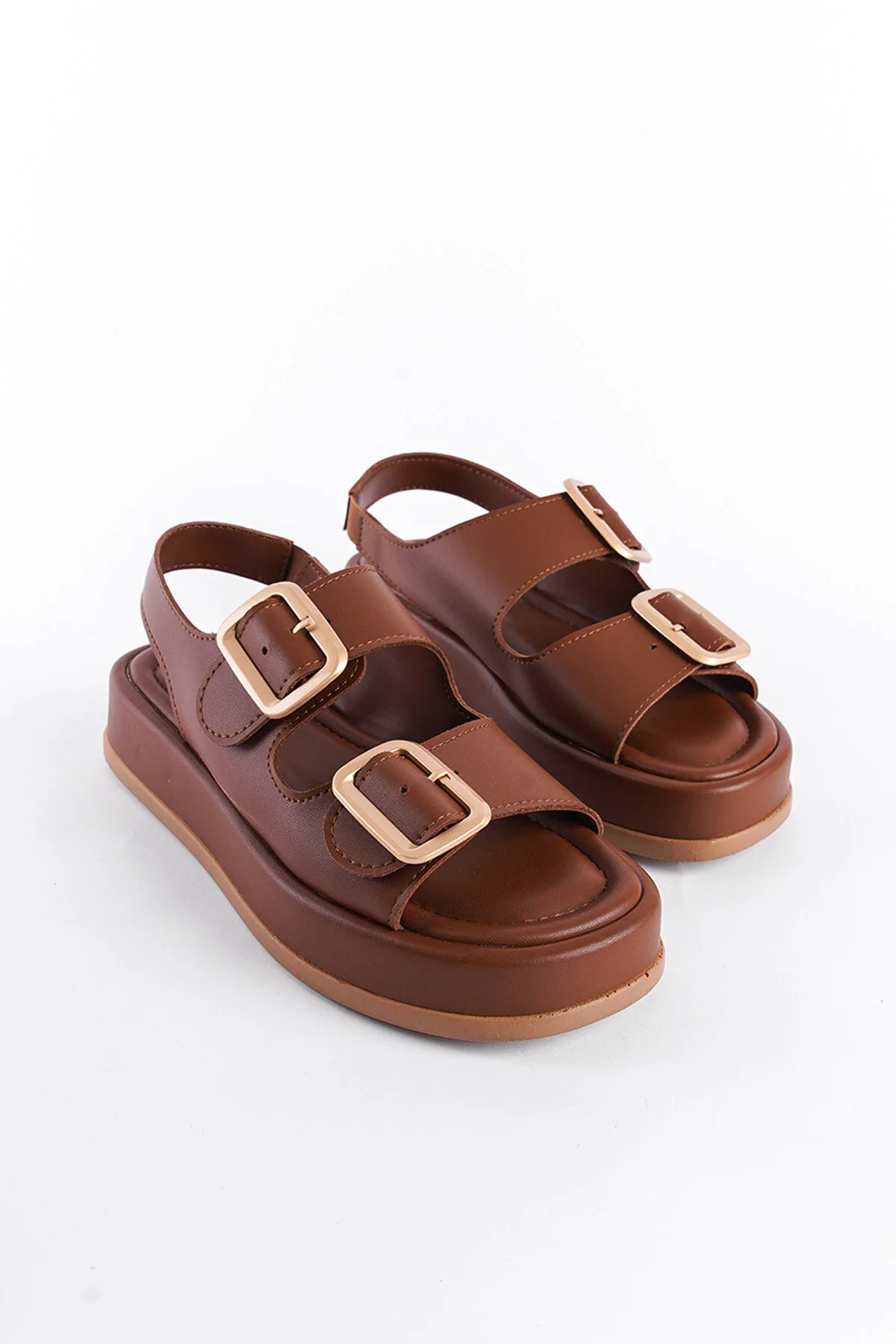 Capone Outfitters Dolgu Topuklu Çift Bantlı Tokalı Kadın Sandalet 40 Beden" Unisex Sandalet Fiyatı