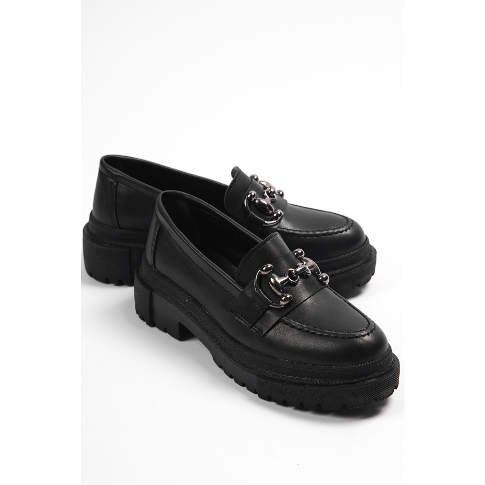 Capone Outfitters Oval Burunlu Metal Tokalı Trak Tabanlı Kadın Loafer 40 Beden Kadın Günlük Ayakkabıları Fiyatı