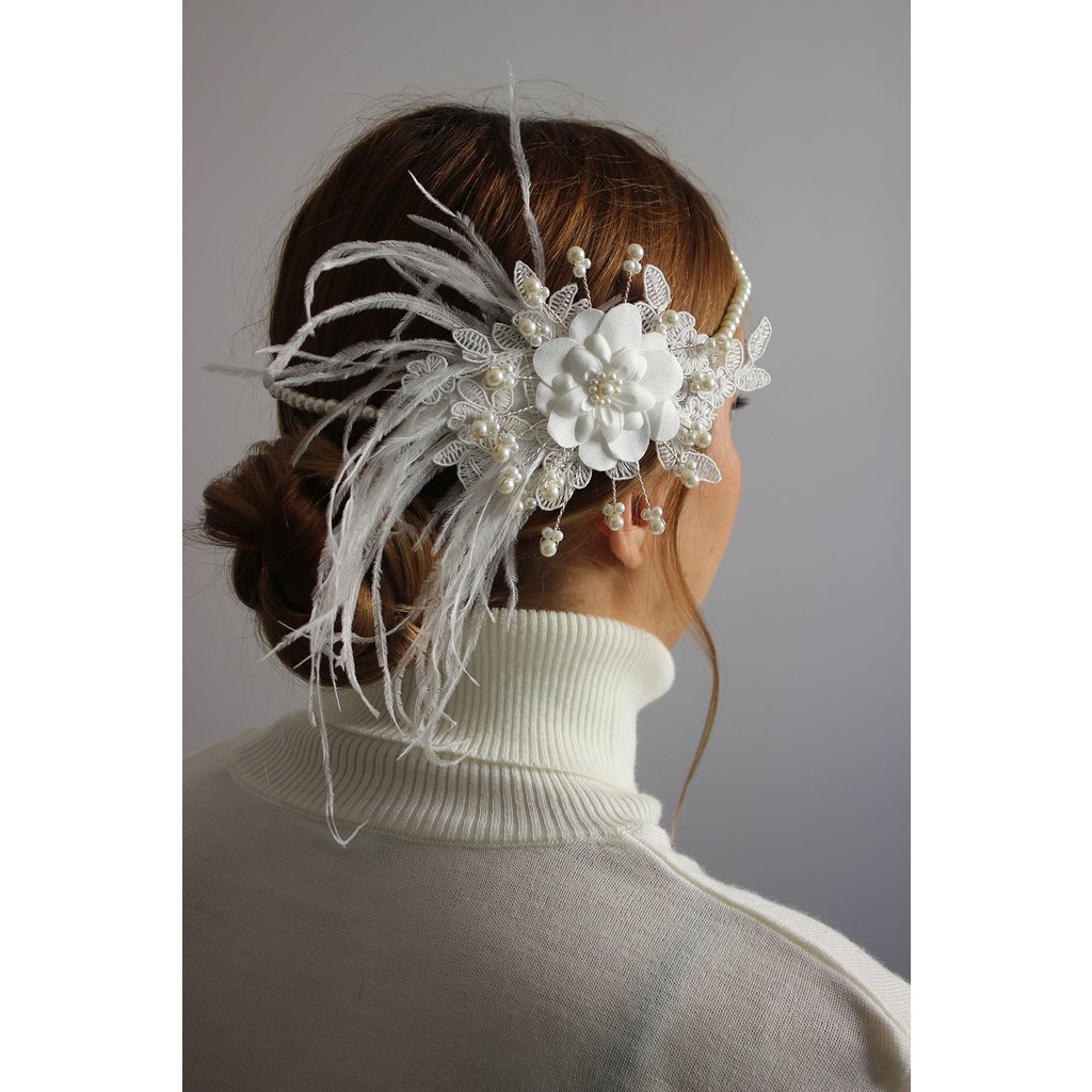 Cappello Design Beyaz Tüylü Düğün Gelin Nikah Tacı, Mercan İnci ve Bijuteri Malzeme Toka, Taç & Saç Bandı Fiyatı