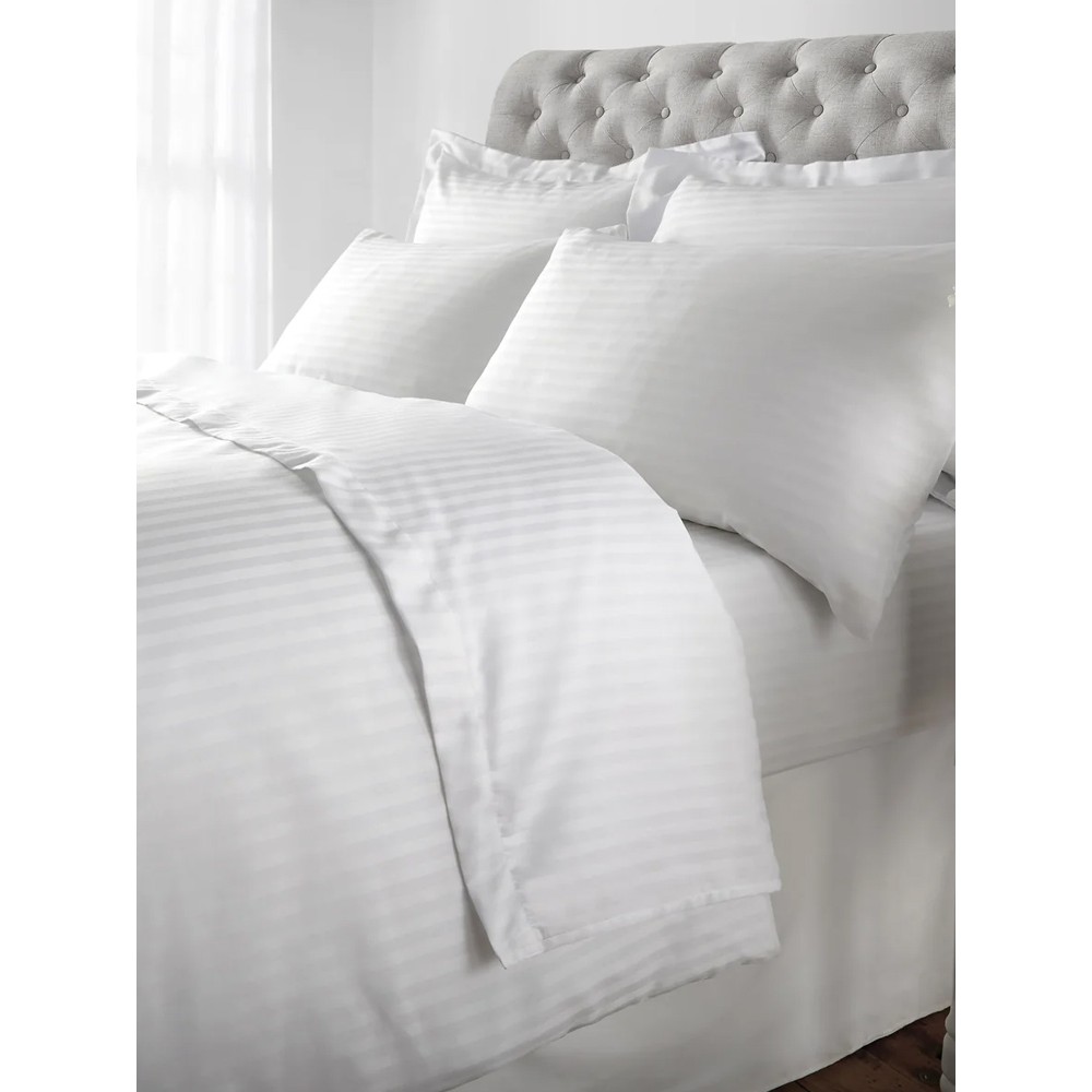 Caqqa Çift Kişilik Çizgili Saten Otel Nevresim Takımı - Beyaz - 240 x 260 cm Nevresim Takımı Fiyatı