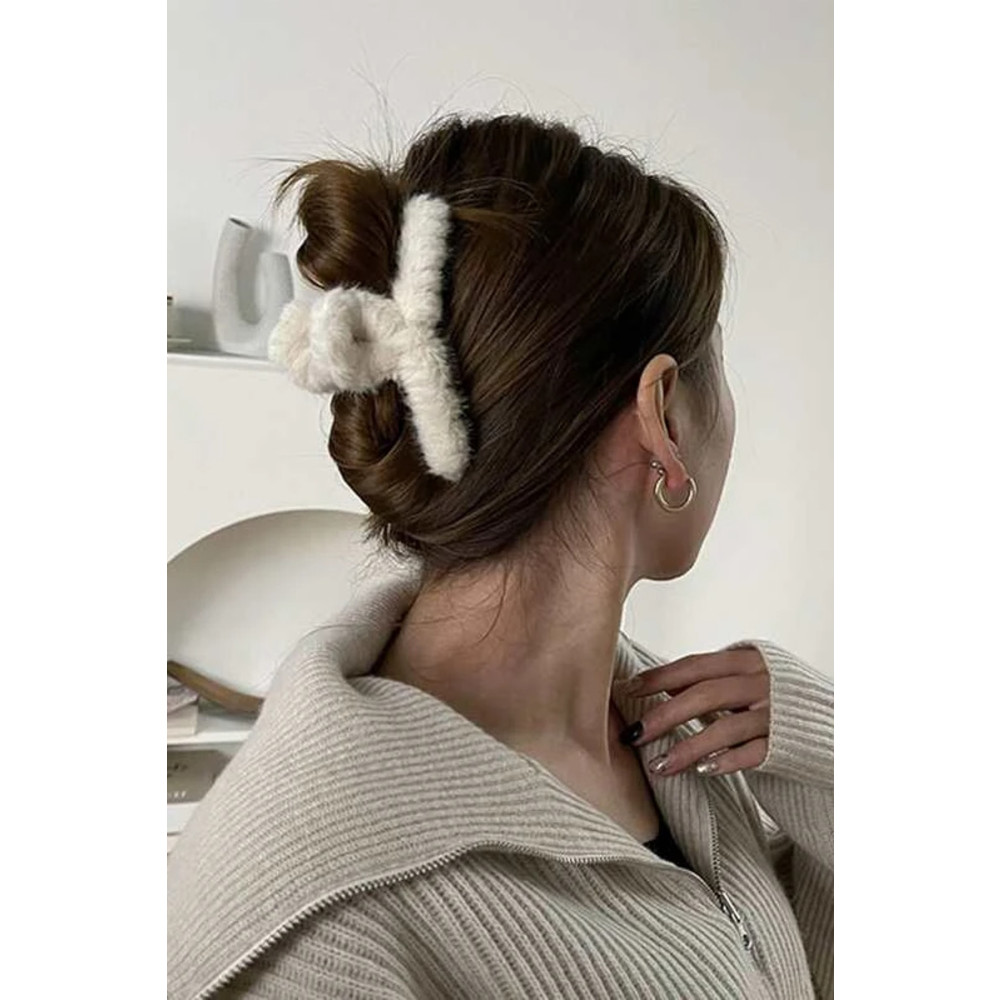C&E Design Kadın Krem Peluş Xl Mandal Toka Toka, Taç & Saç Bandı Fiyatı
