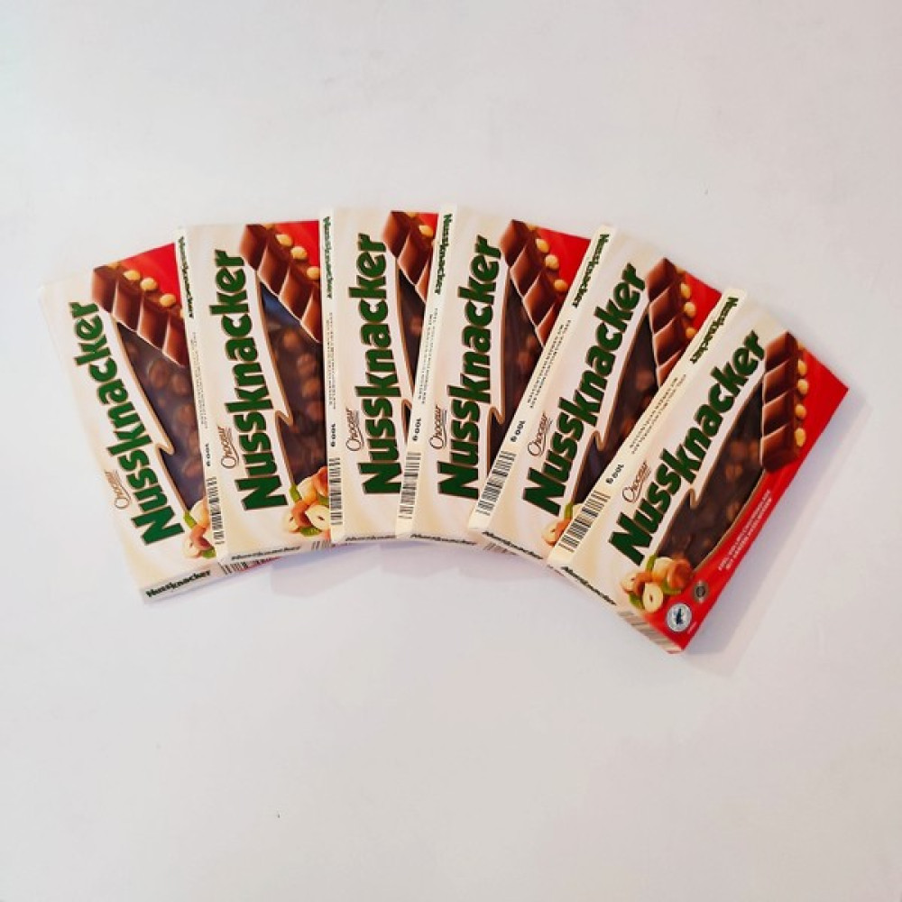 Choceur Nussknacker Bütün Fındıklı Alman Çikolatası 10 x 100 gr - 1 kg Çikolata ve Gofret Fiyatı