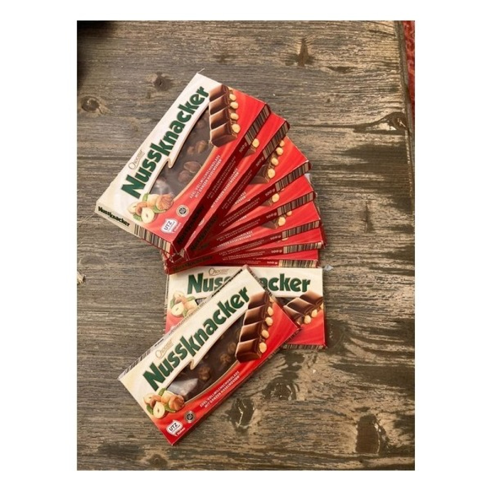 Choceur Nussknacker Tüm Fındıklı Alman Çikolatası 10 x 100 gr Çikolata ve Gofret Fiyatı