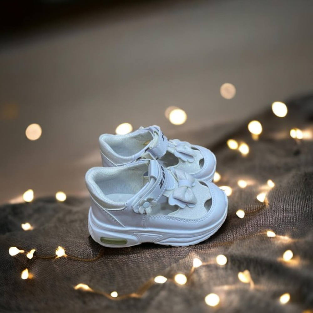 Cihan Shoes Kız Bebe Cırtlı Esnek Hafif Nefes Alabilen Beyaz Renk Işıklı Bebek Sneaker Spor Ayakkabı Kız Çocuk Günlük Ayakkabısı Fiyatı