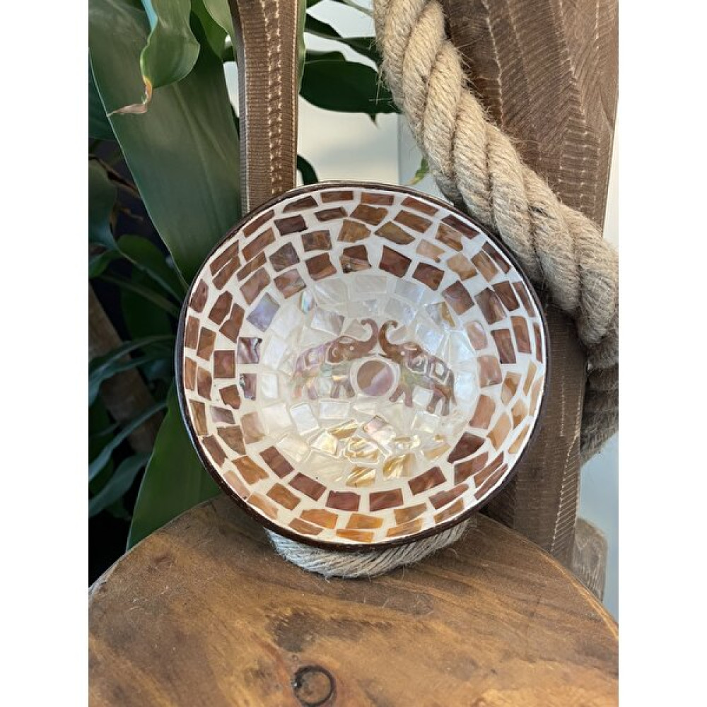 Coconut Products Fil Desenli Hindistan Cevizi Kase ve Hasır Kase Altlığı - Ahşap Kase Fiyatı