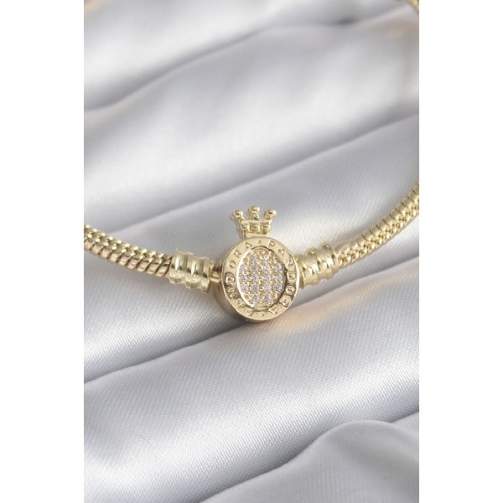 Colezium23 CLZ943 Pirinç Gold Renk Zirkon Taşlı Taç Pandora Yazılı Detay Charm Model Kadın Bileklik Saat ve Bileklik Aksesuarı Fiyatı