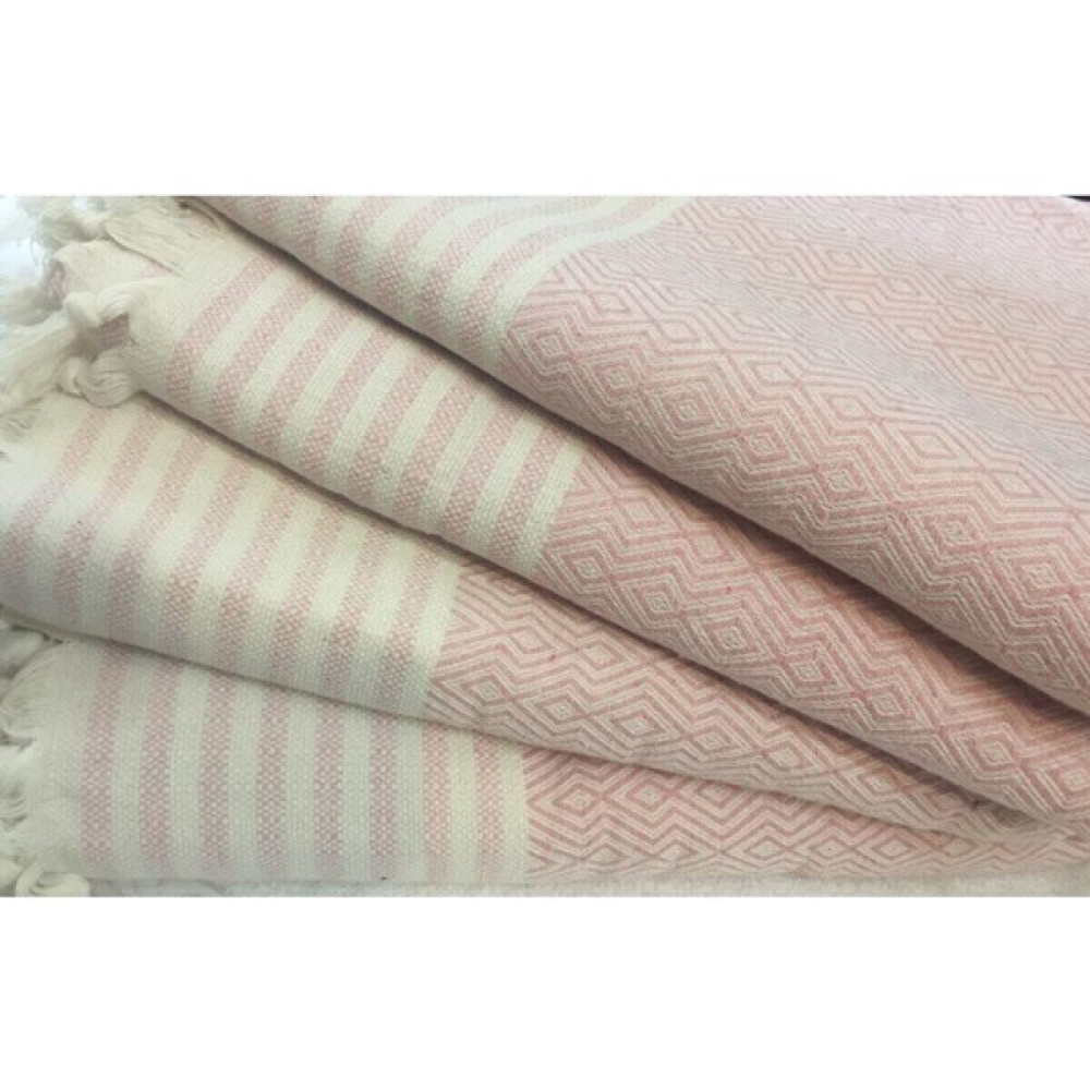 Coperta Battal Boy Kolları Örten Koltuk Örtüsü Takımı 3+3+1+1 - 180 x 300 cm - Pudra Pembe Koltuk & Kanepe Örtüsü Fiyatı