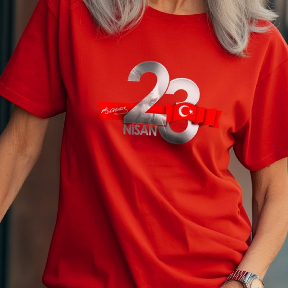 Crea Eymer Wear 23 Nisan Çocuk Bayramı Atatürk Gümüş Varak Baskılı Kırmızı Tişört Bayan T-shirt Fiyatı