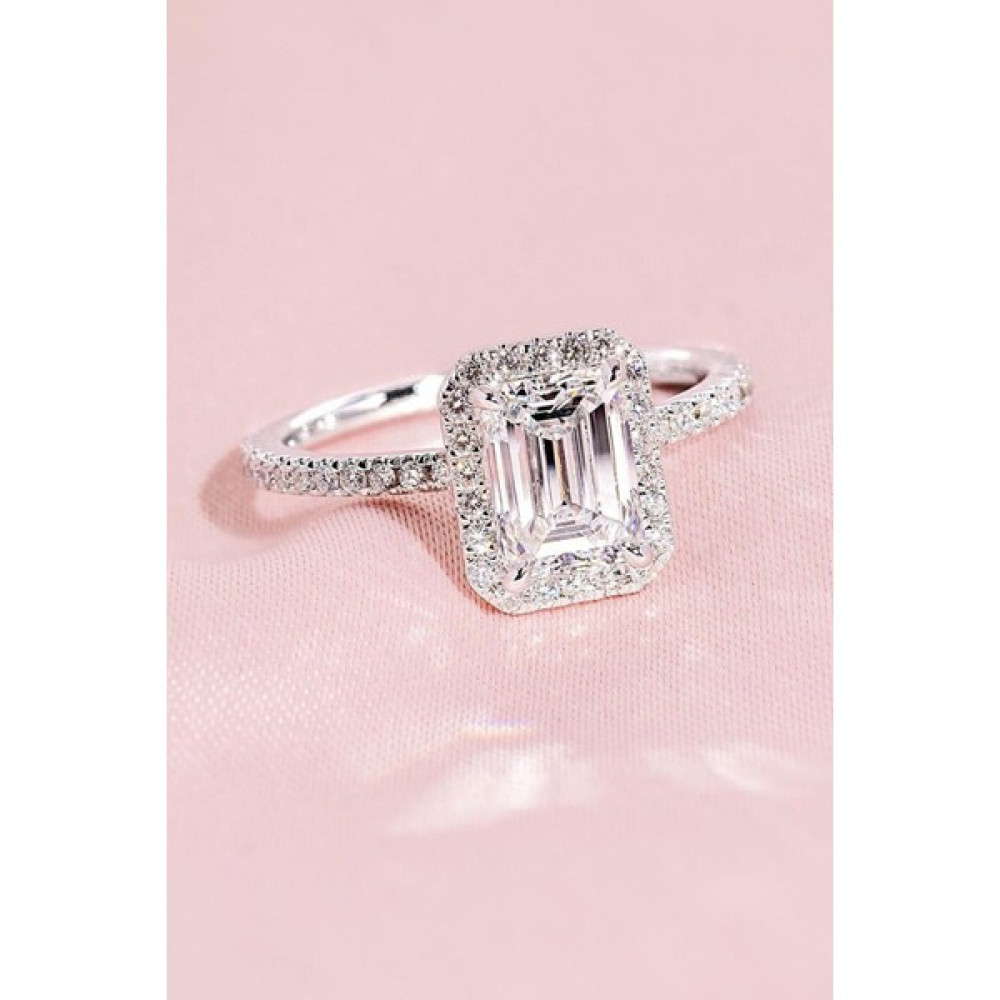 Crystal Diamond Zirconia Sertifikalı Laboratuvar Pırlantası 1.01 Karat Özel Kesim Baget Yüzük - Beyaz - 24 Pırlanta Tek Taş Yüzük Fiyatı