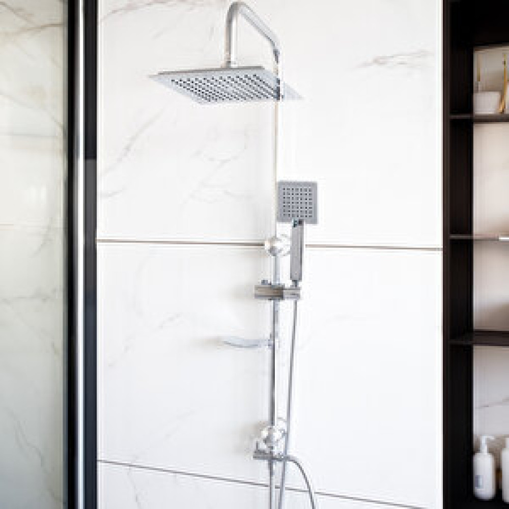 Decordem Banora Lux Kare Duş Sistemi, Sürgülü El Duşu Takımı, Paslanmaz Çelik, Standart Sabunluk, Krom Bataryalar & Musluklar Fiyatı