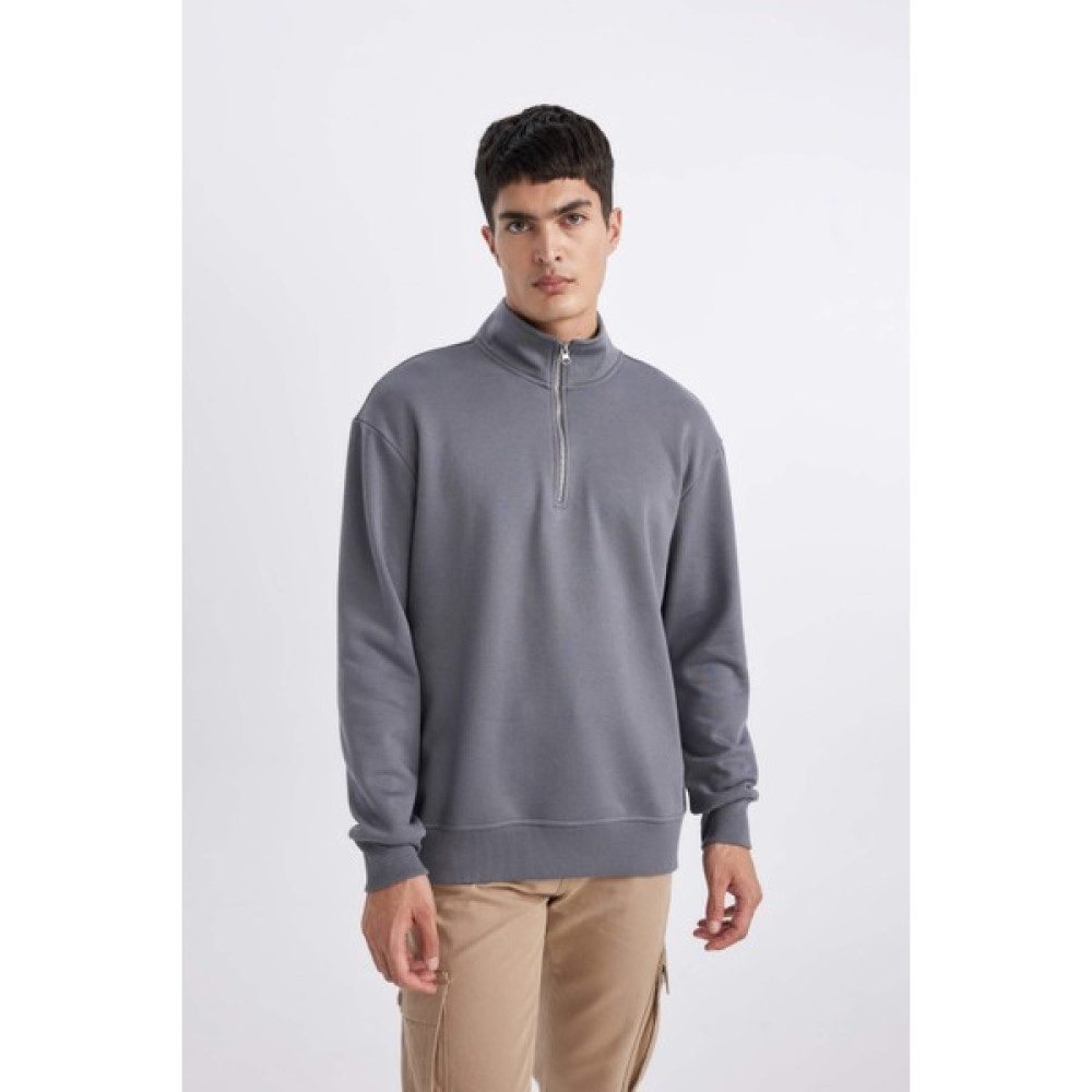 DeFacto Comfort Fit Dik Yaka Sweatshirt X7405AZ24SP Erkek Sweatshirt Fiyatı