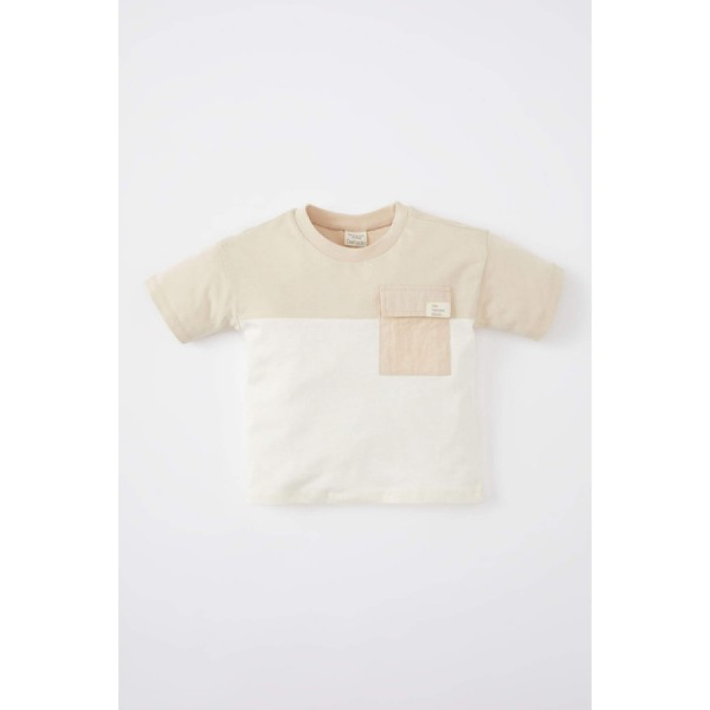 DeFacto Erkek Bebek Regular Fit Bisiklet Yaka Renk Bloklu Kısa Kollu Tişört B9261A524SM Bebek T-shirt Fiyatı