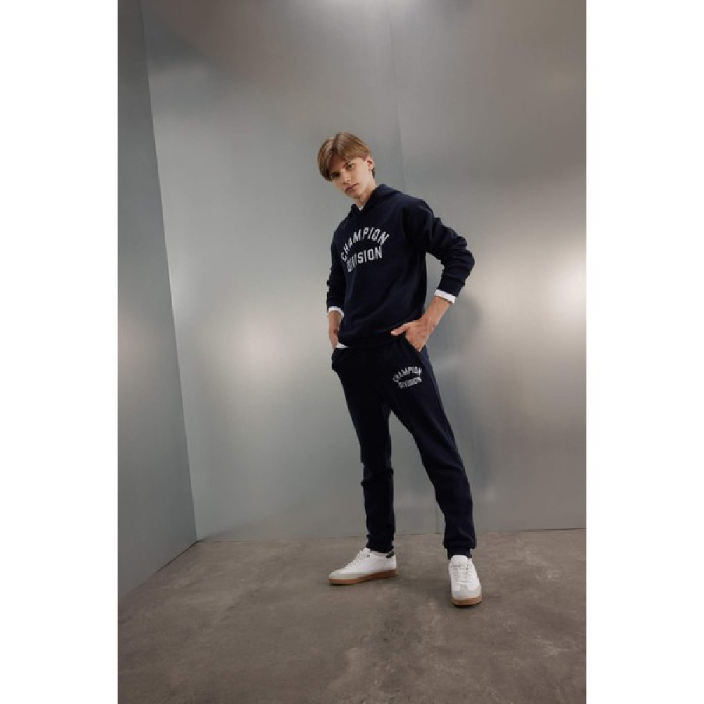DeFacto Erkek Çocuk 2'li Takım Kapüşonlu Baskılı Sweatshirt Üst Jogger Eşofman Altı C8317A824AU Erkek Çocuk Eşofman Fiyatı
