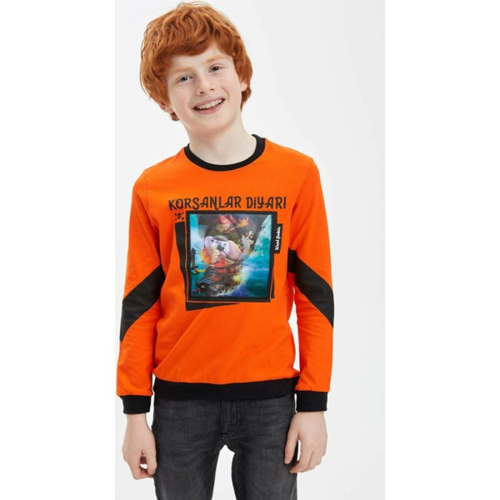DeFacto Erkek Çocuk Kral Şakir Lisanslı Hologramlı Sweatshirt M9942A620SP Erkek Çocuk Sweatshirt Fiyatı