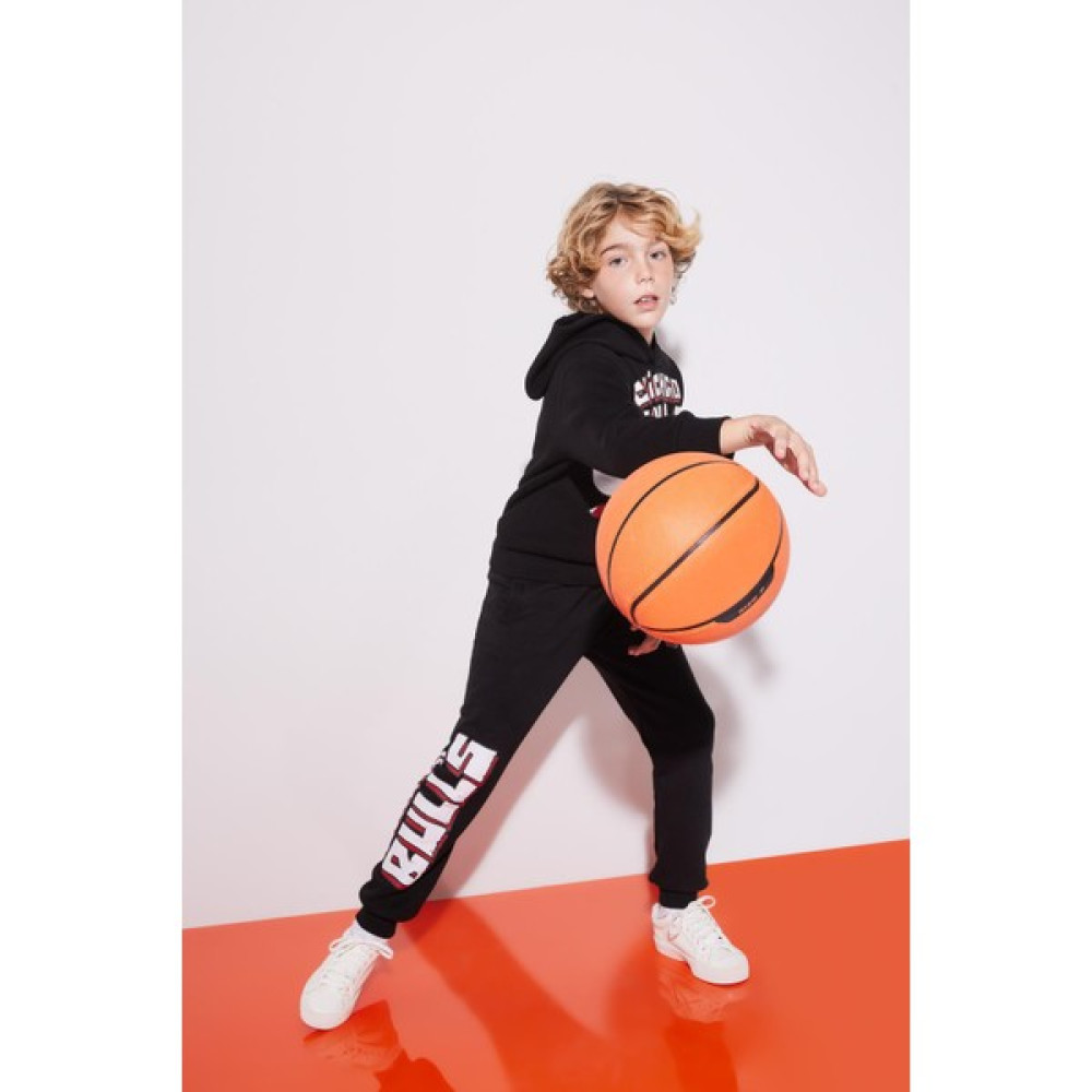 DeFacto Erkek Çocuk NBA Chicago Bulls Kalın Jogger Eşofman Altı B4910A823WN Erkek Çocuk Eşofman Fiyatı