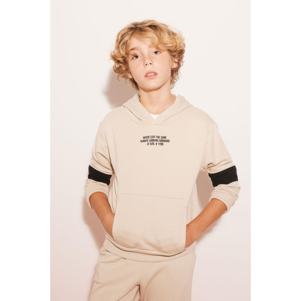 DeFacto Erkek Çocuk Oversize Fit Kapüşonlu Sweatshirt A6585A823WN Erkek Çocuk Sweatshirt Fiyatı