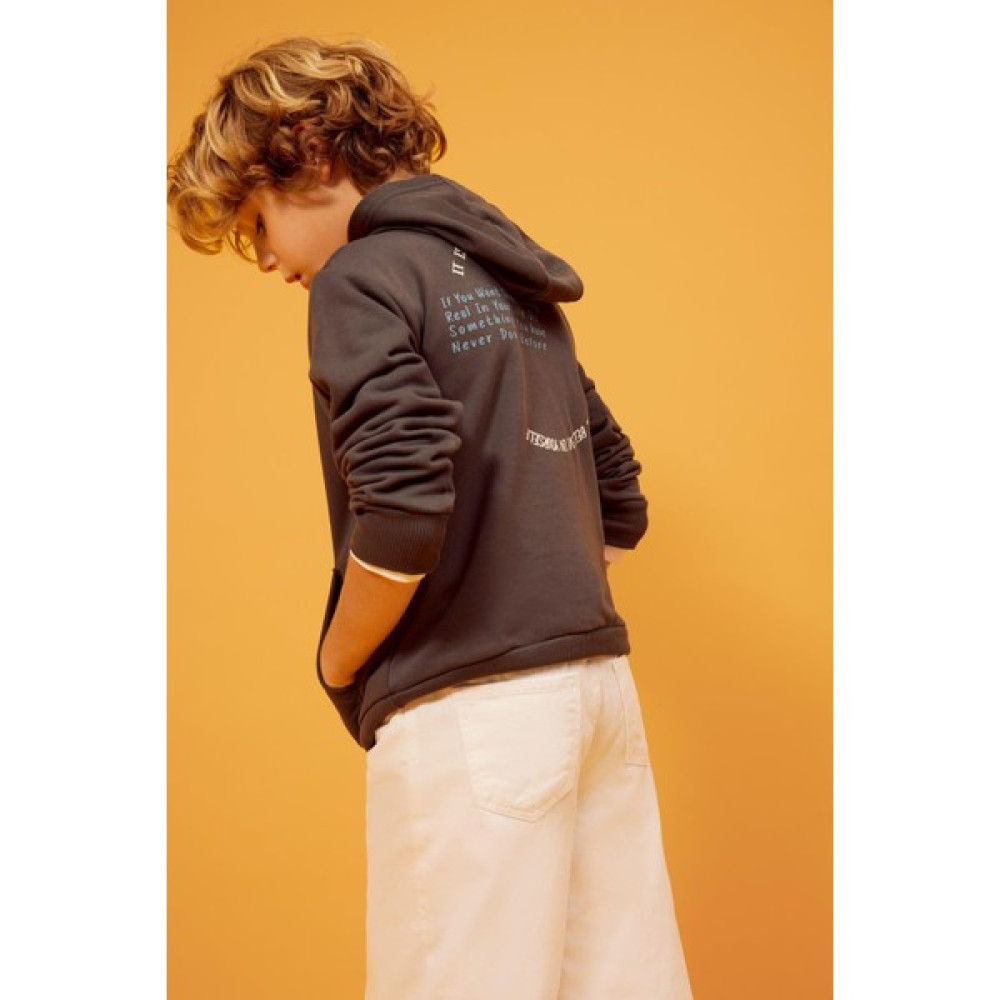 DeFacto Erkek Çocuk Regular Fit Kapüşonlu Sweatshirt B5487A823WN Erkek Çocuk Sweatshirt Fiyatı